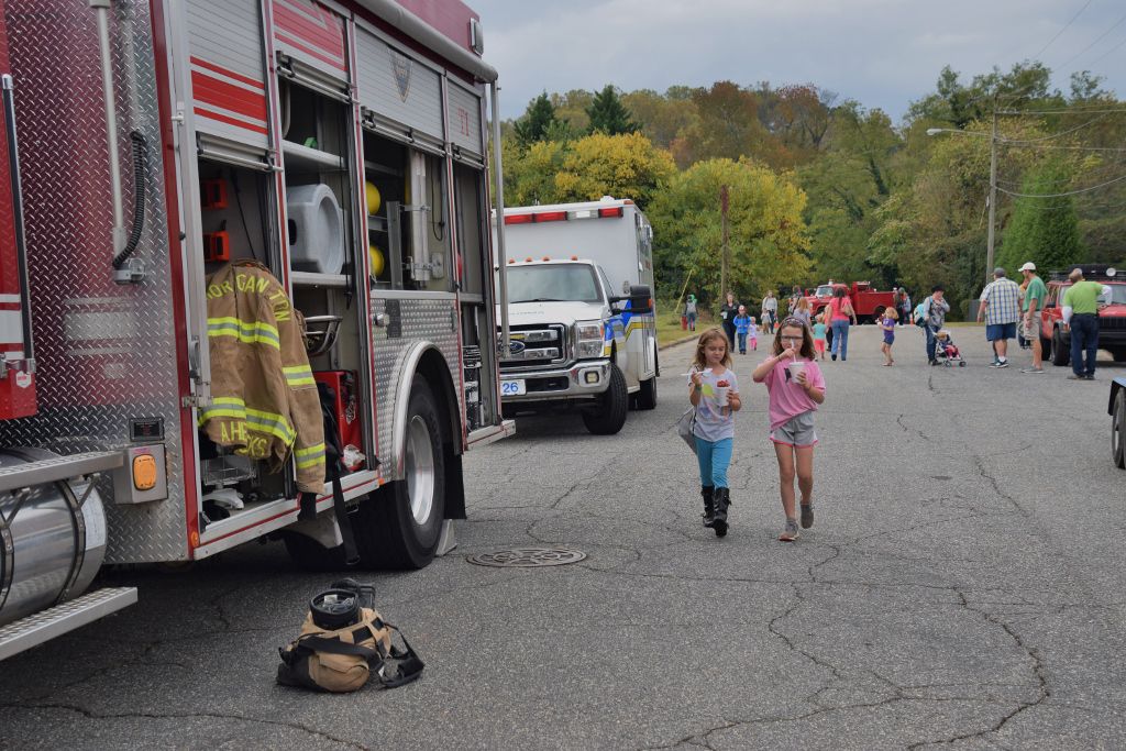 touch a truck 2019 012 (1024x683).jpg